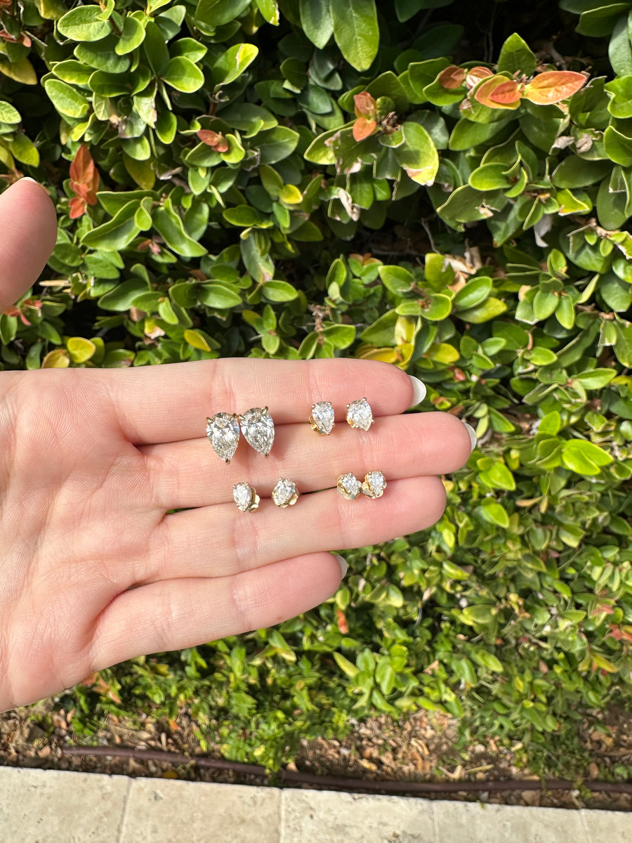 Pear-Shaped Lab-Grown Diamond Earrings